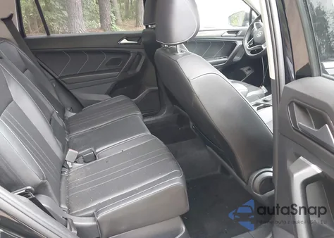 2022 Volkswagen Tiguan 2.0T Se z USA, uszkodzony, nr VIN 3VV2B7AX5NM039373